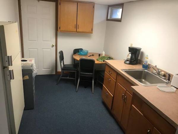 $400 / 600ft2 - Office space (N. Syracuse)63982840539779122