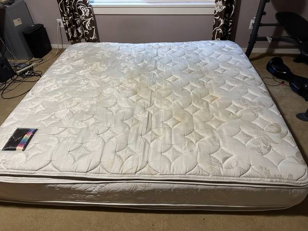King Sized Bed Mattress 1