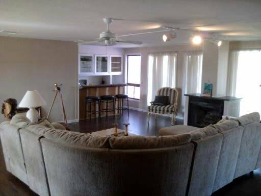$1,900 / 3br - 1700ft2 - 3 bd 2 1/2 bath manufactured furnished home (Palm Desert)63758346602243124