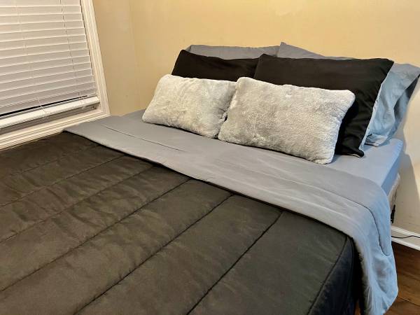 $700 / 2br - 320ft2 - Alquilo dos habitaciones por $700 (Lawrenceville, ga)63963993759362120