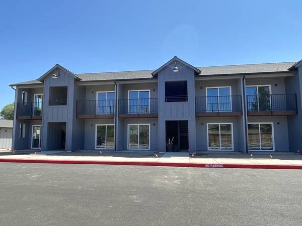 $1,250 / 1br - 430ft2 - 2800 SW 23rd Street #5 - 1 Bedroom / 1 Bathroom Apartment (Redmond)63839291341699120