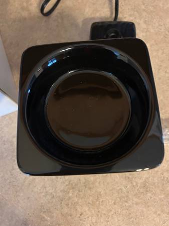 Scentsy full size warmer - Wisconsin Badgers - $40 (Chetek)62974824733571123