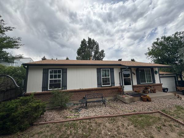 $417,000 / 3br - 2080ft2 - OFF MARKET 2000 SQFT Castle Rock Ranch!63973503134466120