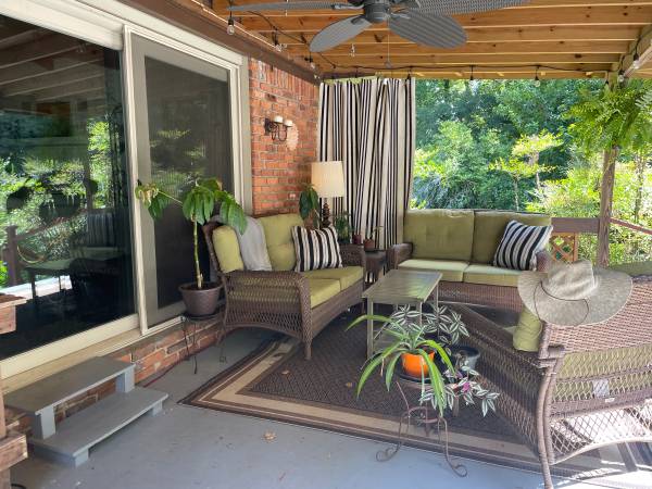 $950 / 1br - Furnished Room (East Point)63963991308802122