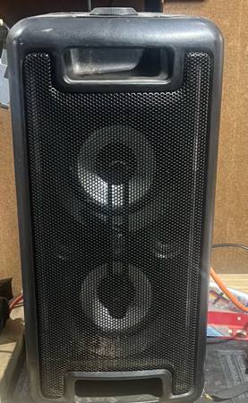 Onn party speaker 1