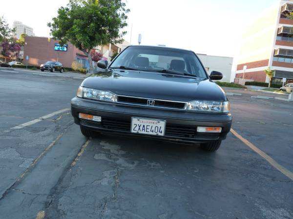 1991 Honda accord lx sedan - $7,000 (Glendale)63616006825475120