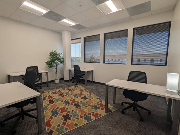 $725 ✨30% Off Office Space. Private Team Space 🌟🌟 (Bellevue)63681677594371120