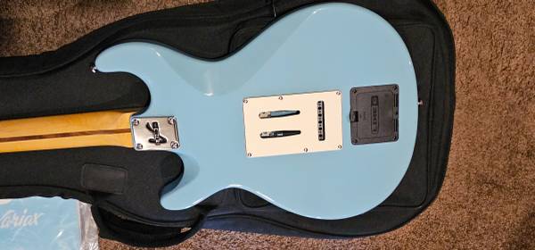 Line6 Variax 600 guitar - musical instruments - by owner - sale