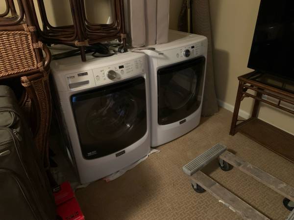 Maytag front loader loading washer dryer w/d 1