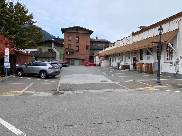 Downtown Leavenworth Parking Spot 1
