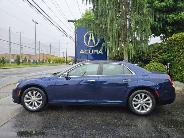 2017 CHRYSLER 300 C - $23,999 (#1 Pre-owned Selection)63441509499651121