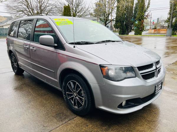 2016 DODGE GRAND CARAVAN R/T LOADED MINI VAN 7PASS.***SALE*** 1