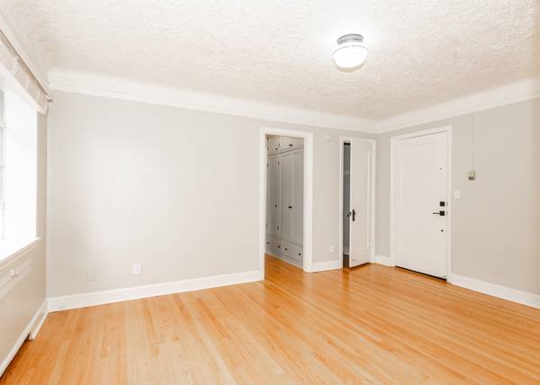 $1,395 / 1br - 610ft2 - ¡Solicite ahora! Hermosa ubicación en el noroeste. Vea la oferta especial! #108 (Alphabet Dist./Nob Hill/NW Portland)63914739422595122