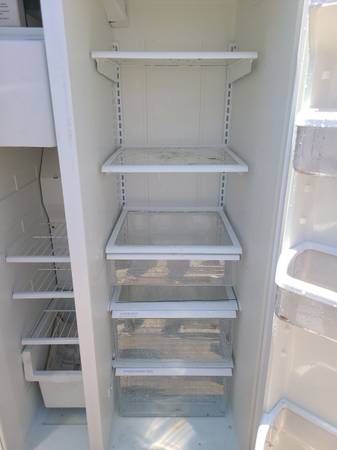 Combinación de nevera y congelador, funciona muy bien - $100 (La Mesa)63470106216579122