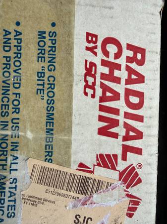 Radial Tire Chains & Tightener for SUV/Light Trucks 1