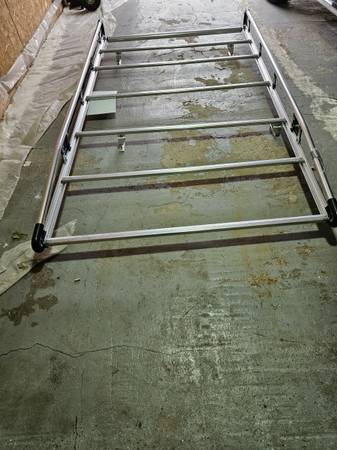 Ladder rack for topper 1