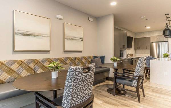 $1,450 / 2 dormitorios - 916 pies cuadrados - ¡Vive en lo mejor de Dacula! ¡2 habitaciones, 1.5 baños disponibles ahora! (Dacula)63963990600963120