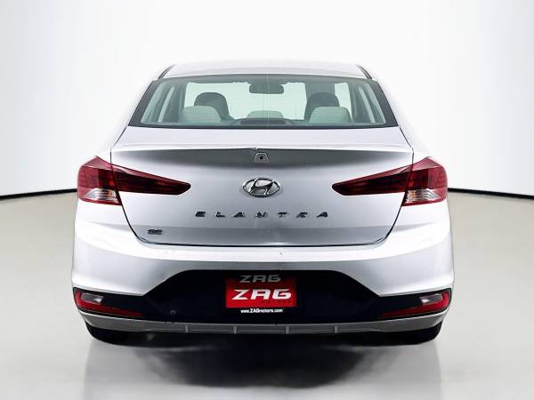 2019 Hyundai Elantra SE - $15,995 (Hyundai Elantra Sedán)63472336215681123