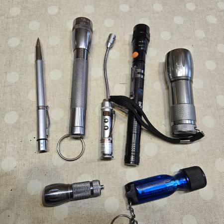 Flashlights.  Small and mini sizes.  &*****& 1