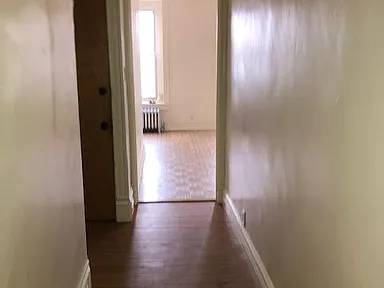 $1,150 / 2br - 900ft2 - 区2x1分钟车Great 2 floor apartment in the heart of center city Allentown (1307 W Hamilton St #2)64010161659778121