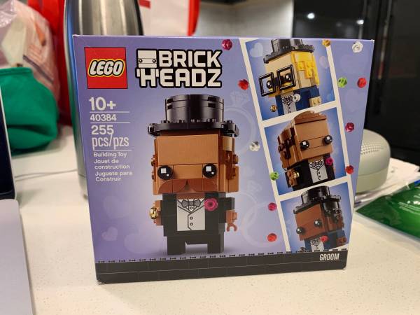 Brand new Lego 40384 Wedding Groom 1
