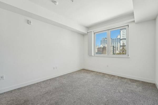 $2,599 / 1br - 838ft2 - In Unit W/D, 6 Weeks Free, Fitness Center (oakland downtown)63836554539905122