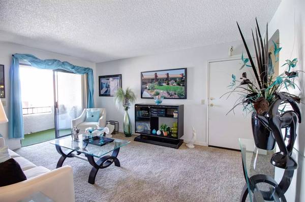 $1,400 / 1br - 703ft2 - Stop by today at the 1 bed / 1 bath of your dreams! 703 Sq Ft! (Las Vegas)63907027880066120