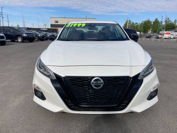 2022 Nissan Altima 2.5 SR AWD - $22,999 (Anchorage)63442813179521121