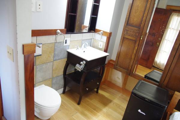 $1,200 / 5br - Patio Deck, Lavandería Gratis + Servicios+, Amueblado, Entrada privada, UCB (berkeley)64023718929923122
