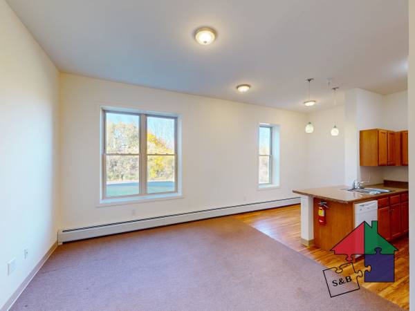 1 Coming Soon! Bright One Bedroom in Newport - Available 10/31/2025! 1