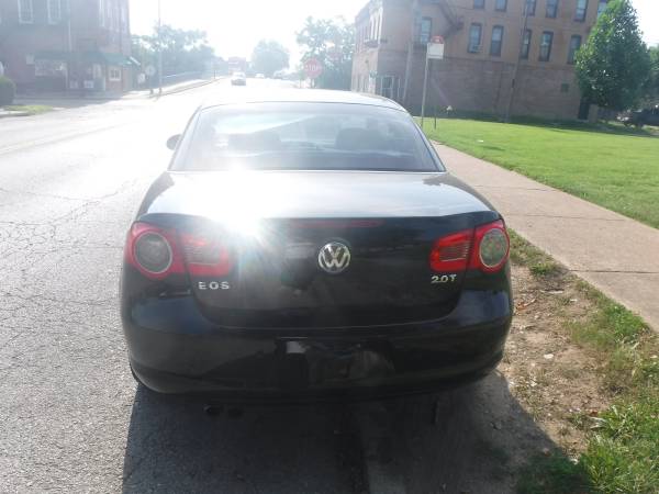 2008 VOLKSWAGEN EOS - $3,300 (ST LOUIS)63621384365185123