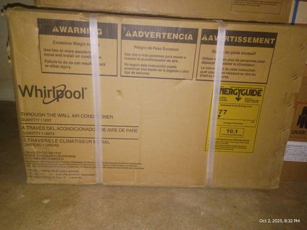 Whirlpool 8000 BTU A/C 1