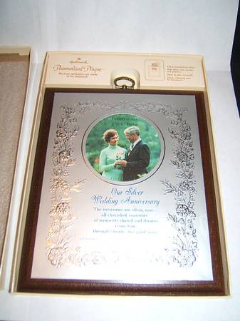 1979 Hallmark Silver Wedding Anniversary Wooden Wall Hanging Picture F 1