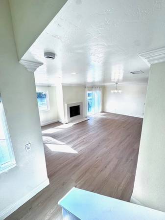 $3,125 / 2br - 1257ft2 - Hermoso adosado con garaje incluido (Chula Vista)63865702280067123