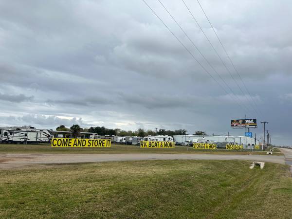 Storage Units and Secure Gated Parking - Quick & Convenient Access to 1