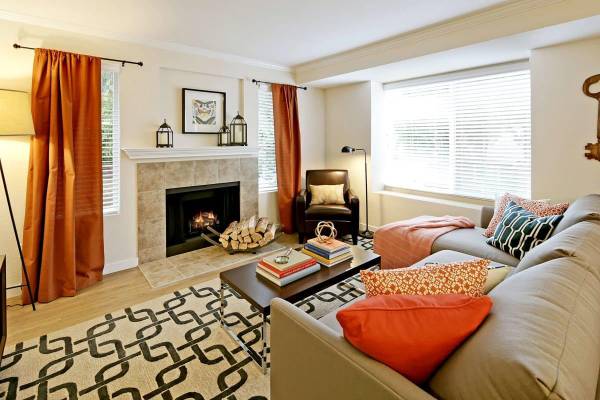 $2,553 / 2br - 1106ft2 - On-Site Management, Washer/Drying In Home, Storage63688462426371124