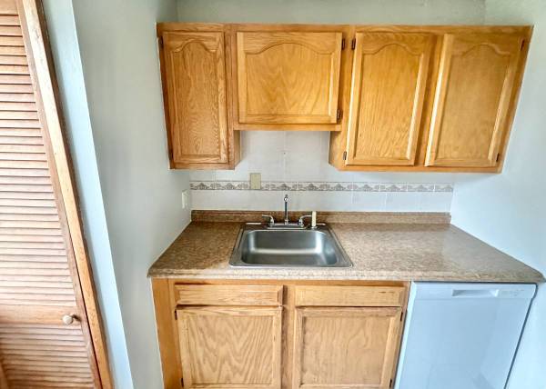 $1,000 / 1br - 730ft2 - "Allison Park" 1 bedroom (McCandless Twp.)64013373361154123