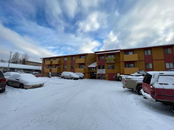 $1,327 / 1br - 750ft2 - Window Coverings, Pets Allowed, On-Site Management (1046 W 26th Ave, Anchorage, AK)63991792243842124