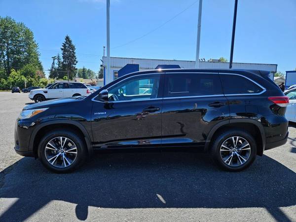 **Super Sale** 2018 Toyota Highlander Hybrid LE **We Finance** - $22,999 (#1 Pre-Owned Selection baysideautosales.)63617879687811121