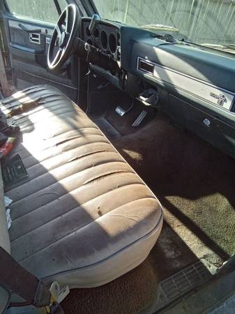 1987 Chevy long wheelbase truck strong drivetrain but needs other work because i - $3,500 (Houston)63622209157123123