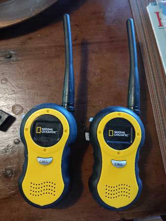 Nat Geo Walkie Talkie Set & Metal Dector 1