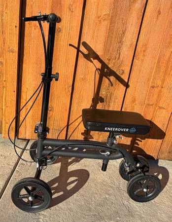Knee Scooter 1