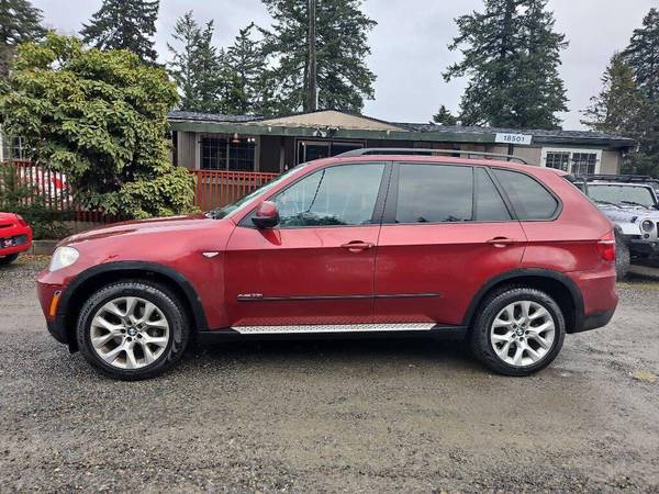 2013 BMW X5 xDrive35i Premium AWD 4dr SUV - $9,999 (+ MC Auto)63477268676865124