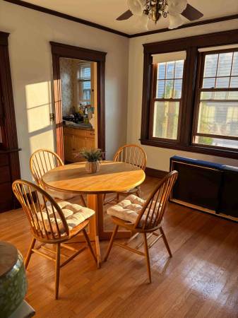 $3,900 / 3br - 1550ft2 - Modern renovated apartment in Newton (newtonville)63996544711811120