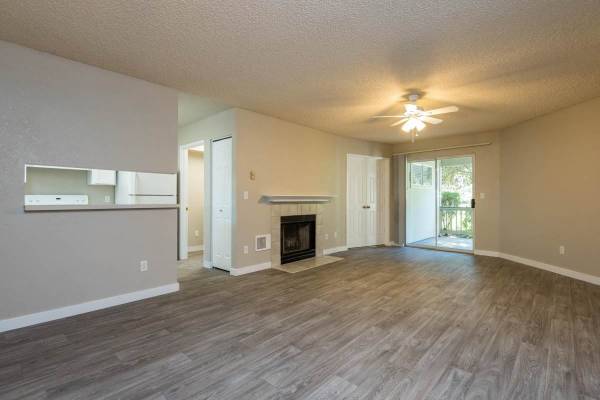 $2,127 / 3br - 1217ft2 - All you need and more: 3 BR, 2 BA in a vibrant community. (Eugene)63977278764802124