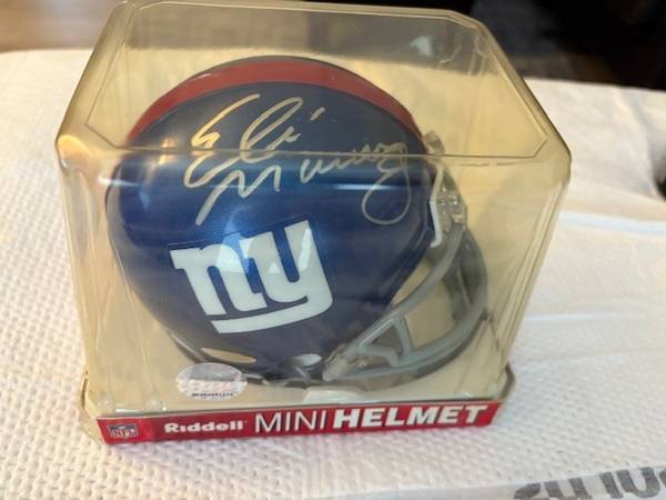Eli Manning Mini Riddell Signed Helmet 1