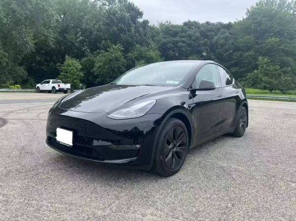 2025 Tesla Model Y Long Range 7 asientos AWD - $35,500 (Flushing)63618007126275120
