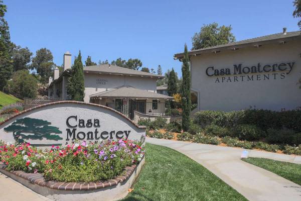 $2,650 / 2hab - 954ft2 - Instalaciones de lavandería en el lugar, armarios espaciosos, piscinas (10108 Calle Marinero, Spring Valley, CA)63865932862209120