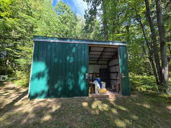 $79,900 Hunting or Fishing Camp in Beautiful Northern MI!! (Luther)64037896276867124