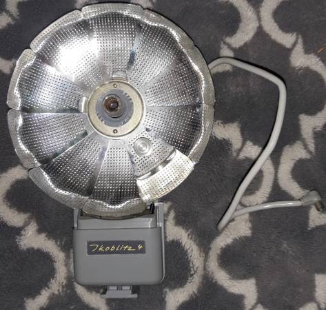 ZEISS IKON Model 20.2214 1